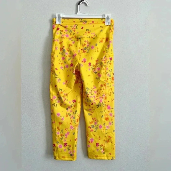 NWOT- Ideology Active Capris leggings- size small - Picture 4 of 7